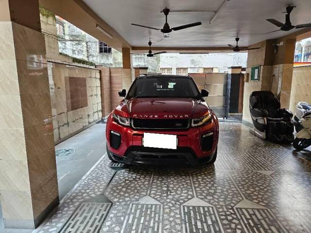 https://images10.gaadi.com/usedcar_image/4540221/original/processed_ff0982d9-c3e9-4172-abb2-90cac6f6e789.jpg?imwidth=6400