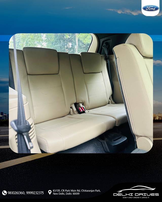https://images10.gaadi.com/usedcar_image/4540229/original/caef1a3cc47668f3833e4637d78284e7.jpeg?imwidth=6402