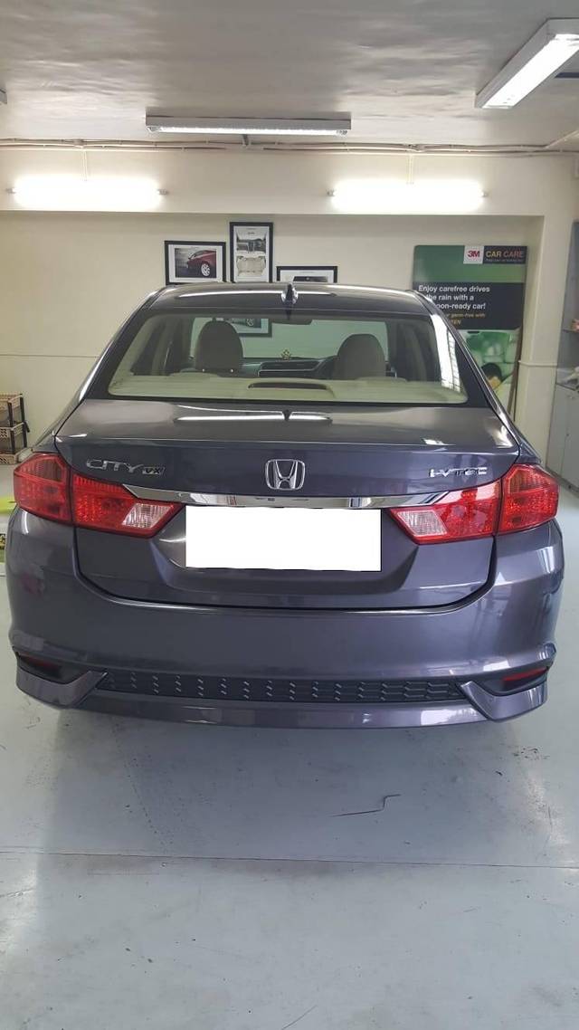 https://images10.gaadi.com/usedcar_image/4540277/original/processed_dc0d06b2-70ab-458b-b4c9-e0b5911bd3a7.jpg?imwidth=6400