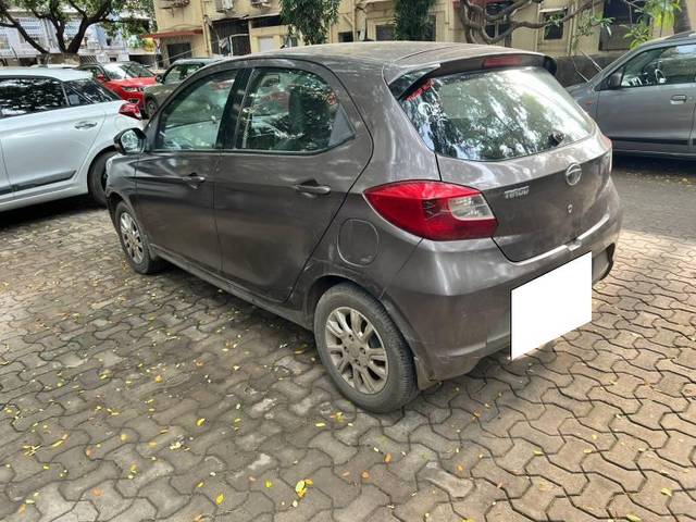 https://images10.gaadi.com/usedcar_image/4540298/original/processed_4117379c-0c65-4a77-b900-3994c05ed374.jpeg?imwidth=6401