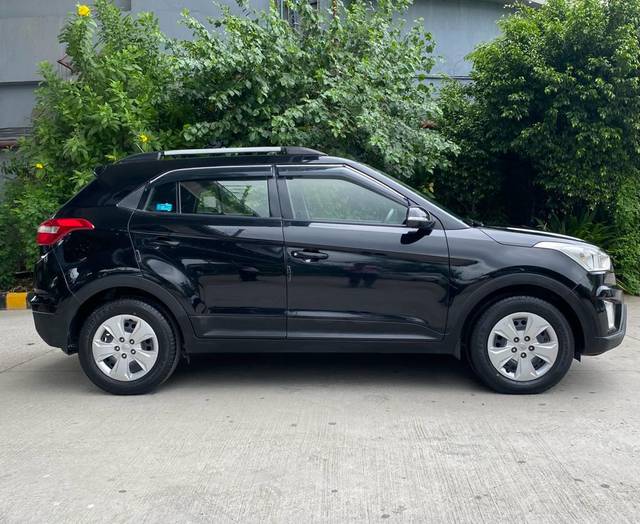 https://images10.gaadi.com/usedcar_image/4540305/original/8e88f4a2e2ad9b815d7055ff8607419b.jpg?imwidth=6401