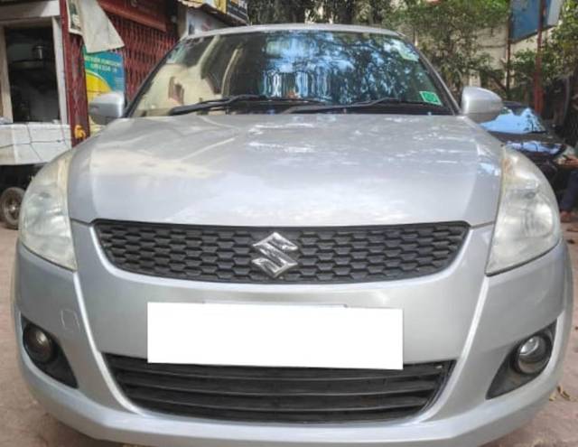 https://images10.gaadi.com/usedcar_image/4540318/original/processed_273888f98db350b0a851a3da2ae356f5.jpg?imwidth=6400
