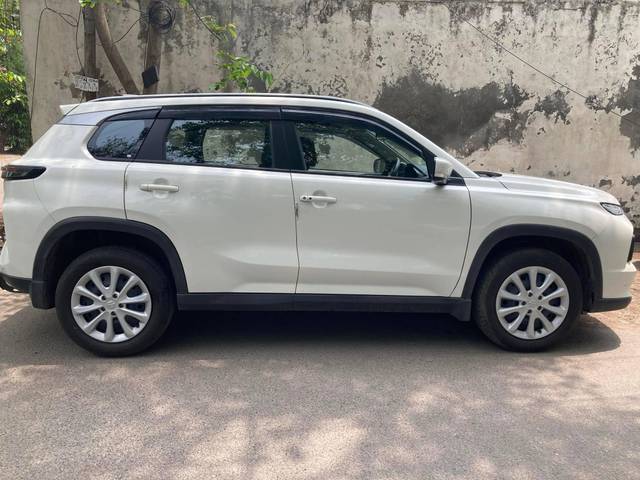 https://images10.gaadi.com/usedcar_image/4540319/original/processed_59ada5550f69f2f63de35ae7248b6515.jpeg?imwidth=6401