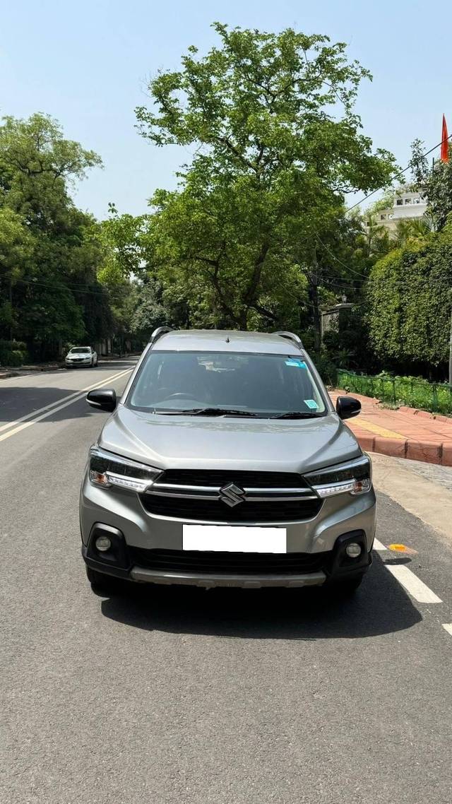 https://images10.gaadi.com/usedcar_image/4540326/original/processed_f7c940b9-31ee-4820-92d0-d62f1642a89a.jpg?imwidth=6400