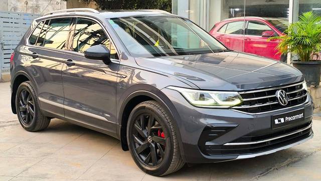 https://images10.gaadi.com/usedcar_image/4540329/original/processed_9572158298ce9d4152549e858d6f3ae0.jpeg?imwidth=6400