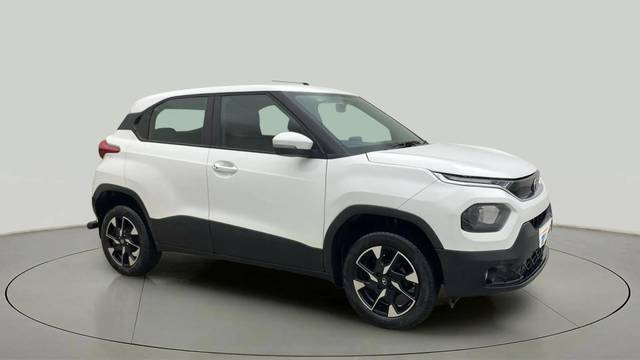 https://images10.gaadi.com/usedcar_image/4540339/original/dcd6d3bf116e392db17d28cdb33e0310.jpg?imwidth=6400