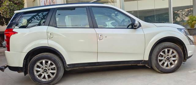 https://images10.gaadi.com/usedcar_image/4540346/original/d92126eaec37c41040ceee2c75e3a329.jpeg?imwidth=6401