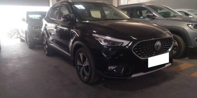 https://images10.gaadi.com/usedcar_image/4540432/original/processed_7a404b5fe8a8d239c8231ef5d416e856.jpg?imwidth=6400