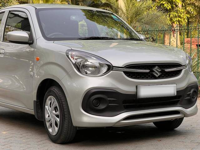 https://images10.gaadi.com/usedcar_image/4540547/original/processed_2f02afb138dd52969f397972fbe990ce.jpeg?imwidth=6400