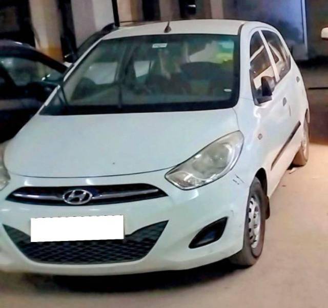 https://images10.gaadi.com/usedcar_image/4540551/original/processed_3ad16c8f-9dc9-40f8-8c58-55b57650decf.jpg?imwidth=6400