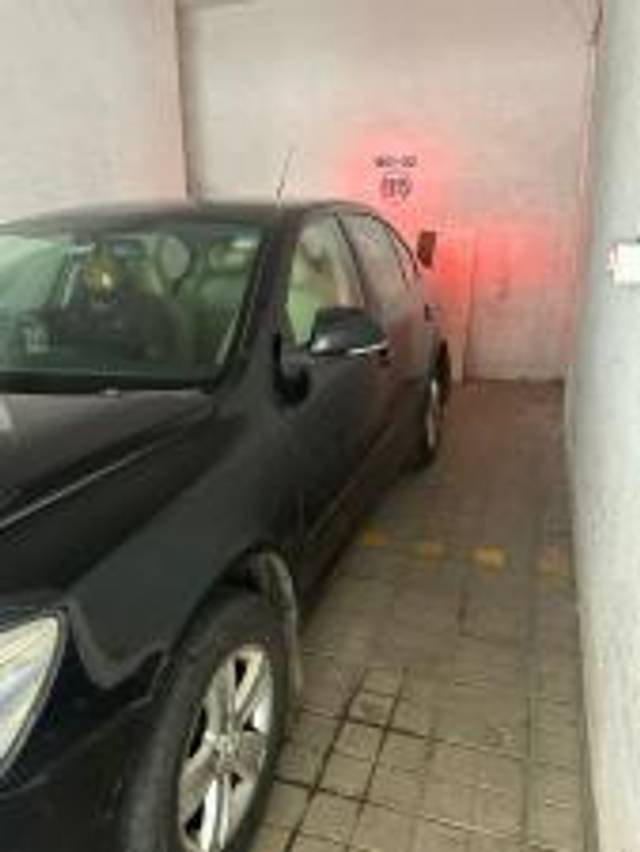 https://images10.gaadi.com/usedcar_image/4540592/original/d76aaa74801b977bcea36c827d0c9f02.jpg?imwidth=6402