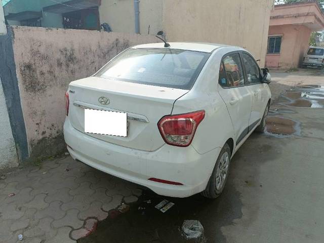 https://images10.gaadi.com/usedcar_image/4540607/original/processed_76c9ac6c-8d72-4665-a26e-088e764ad6b1.jpg?imwidth=6402