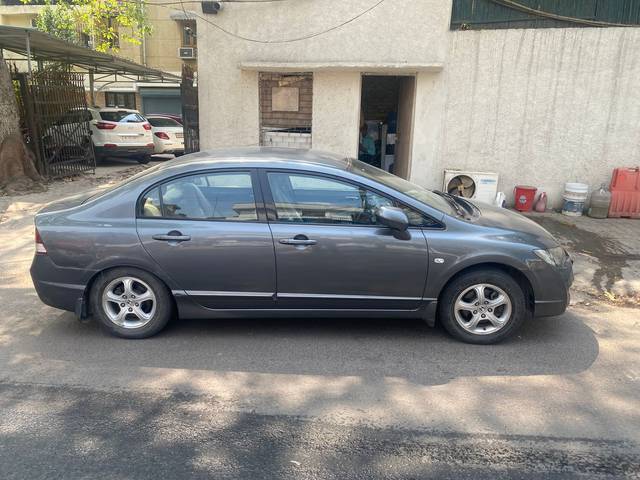 https://images10.gaadi.com/usedcar_image/4540651/original/794ff279-d1f6-41c1-904f-8a6eed17aa7d.jpg?imwidth=6400