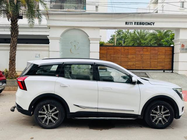 https://images10.gaadi.com/usedcar_image/4540666/original/processed_67b01731d32aa194cdc268367949b2aa.jpg?imwidth=6401