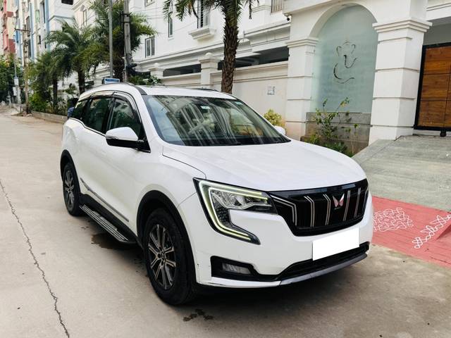 https://images10.gaadi.com/usedcar_image/4540666/original/processed_ea9095f732f419cc80458deb9b40c7d9.jpg?imwidth=6400