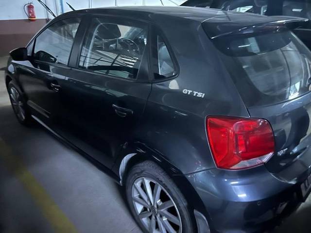 https://images10.gaadi.com/usedcar_image/4540676/original/processed_cc7d63e9-d34c-4eef-a710-9cd922379c39.jpeg?imwidth=6401