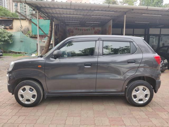 https://images10.gaadi.com/usedcar_image/4540684/original/processed_09535e07ca362e6dfd24c15970d8818c.jpg?imwidth=6402