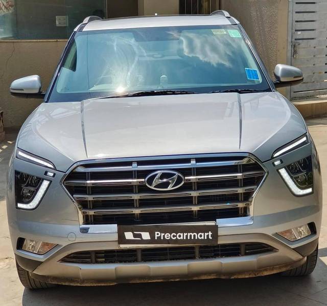https://images10.gaadi.com/usedcar_image/4540687/original/processed_b4d8f101c3a3682ca5f195b22f7fc7df.jpeg?imwidth=6402