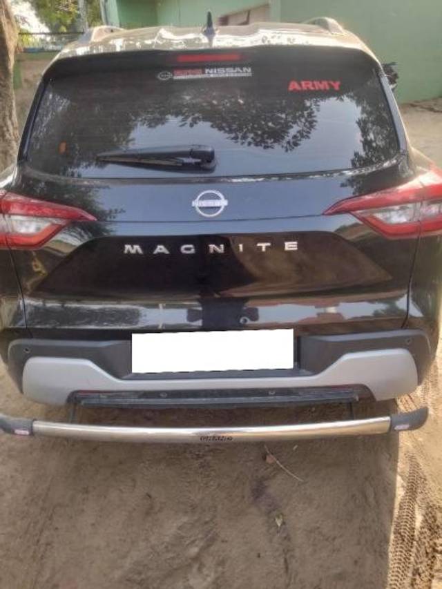 https://images10.gaadi.com/usedcar_image/4540695/original/processed_36b9e74b-def1-4417-b586-4f48f05a649b.jpg?imwidth=6401