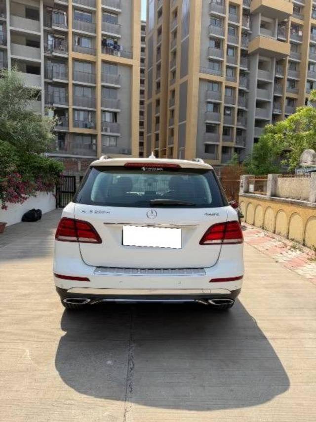 https://images10.gaadi.com/usedcar_image/4540707/original/processed_91f15085-54e3-44f4-aae8-476fe2995bcd.jpeg?imwidth=6400