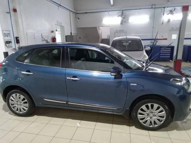 https://images10.gaadi.com/usedcar_image/4540717/original/processed_processed_61a4570c-39ef-4847-8c59-fbf8bd463b7b.jpg?imwidth=6400