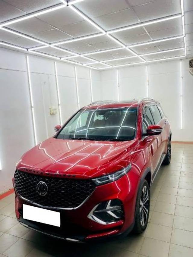 https://images10.gaadi.com/usedcar_image/4540723/original/processed_fb41e322-e855-4420-b19a-4ad704a126e5.jpeg?imwidth=6400