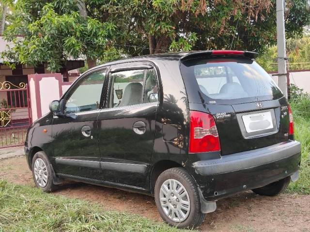 https://images10.gaadi.com/usedcar_image/4540774/original/processed_f591a766-f480-4241-b572-3e8123d59558.jpeg?imwidth=6402
