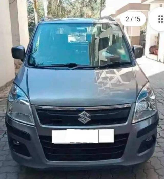 https://images10.gaadi.com/usedcar_image/4540778/original/processed_f007d41a-46cb-49ac-b597-b45d89f45c40.jpg?imwidth=6400