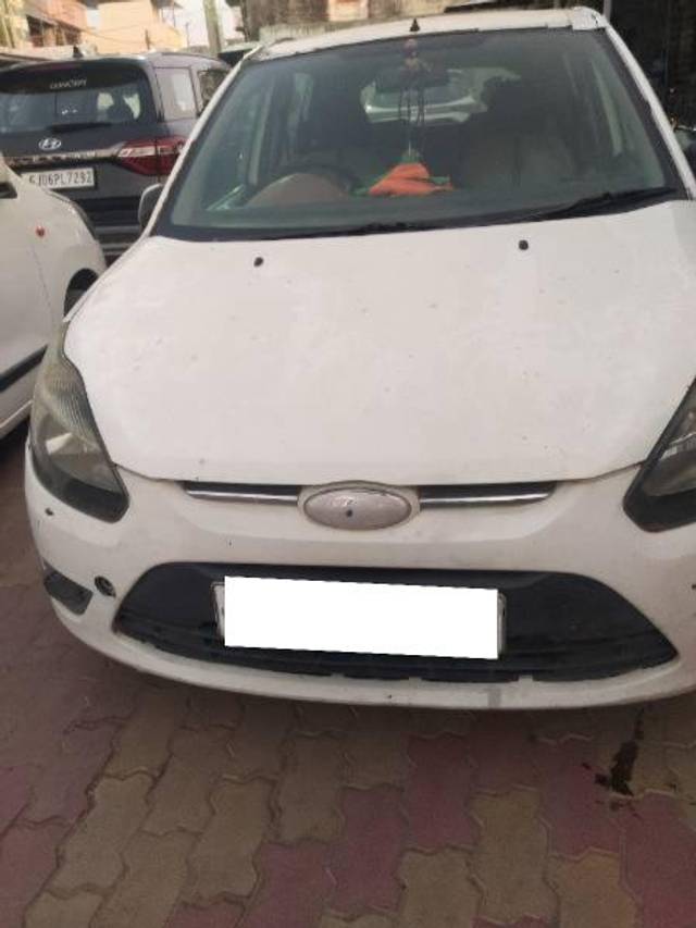 https://images10.gaadi.com/usedcar_image/4540783/original/processed_06e7d9e0-bbce-413c-abfb-f7f45190bf5f.jpg?imwidth=6400