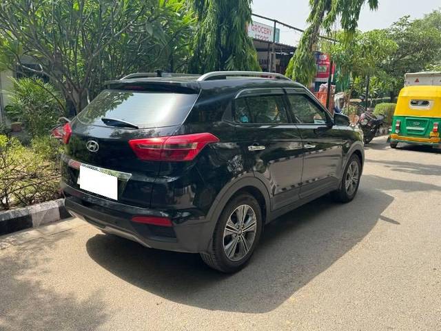 https://images10.gaadi.com/usedcar_image/4540869/original/processed_dd24d82a-a0cd-4c7e-87b7-de57ab10df1e.jpeg?imwidth=6401