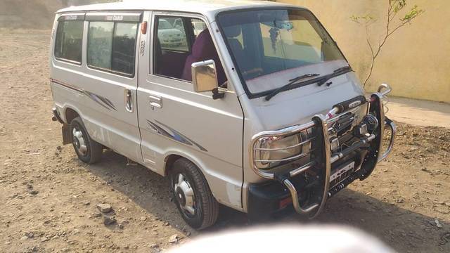 https://images10.gaadi.com/usedcar_image/4540872/original/processed_b668b608-6ca4-4786-805c-c039269c98c7.jpg?imwidth=6400
