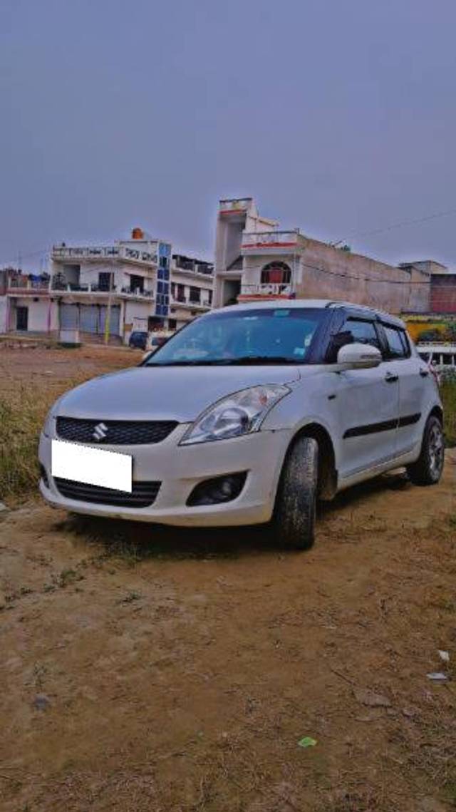 https://images10.gaadi.com/usedcar_image/4540876/original/processed_03571e3e-5282-4553-b221-c230ef3e3648.jpg?imwidth=6400