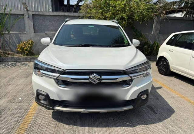 https://images10.gaadi.com/usedcar_image/4540952/original/9354159b-344d-40bb-80de-724f12072bef.?imwidth=6402
