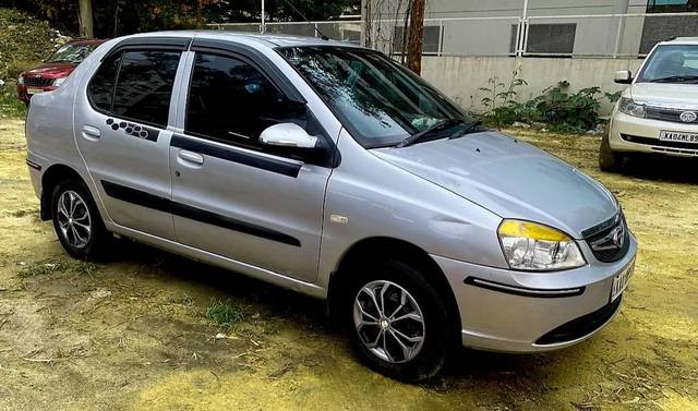 https://images10.gaadi.com/usedcar_image/4540955/original/processed_2a4e00479f0d62d15599c7f9112d142e.jpg?imwidth=6400
