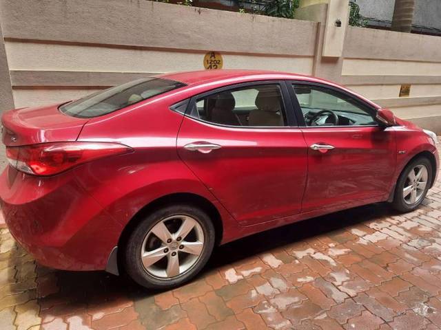 https://images10.gaadi.com/usedcar_image/4540959/original/processed_dd87f9f8-3208-478c-8d1c-0ba047406874.jpg?imwidth=6402
