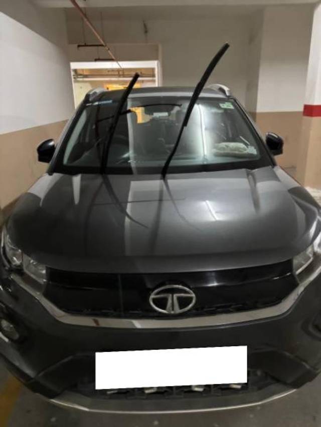 https://images10.gaadi.com/usedcar_image/4540964/original/processed_242d0ca9-cbdf-4a8f-8310-3c95d57066d3.jpg?imwidth=6401