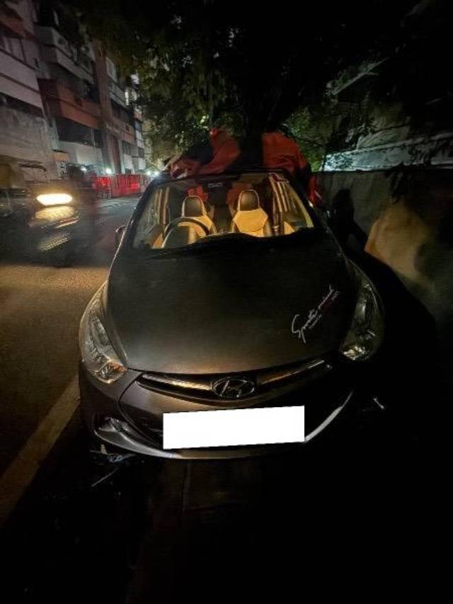https://images10.gaadi.com/usedcar_image/4541048/original/processed_128e3dfc-1661-4c20-ac78-42ad9ea92fda.jpeg?imwidth=6400