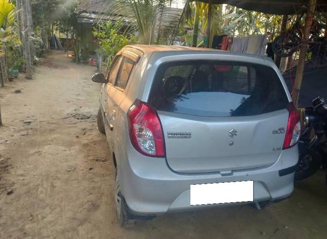 https://images10.gaadi.com/usedcar_image/4541054/original/processed_d155579e-273d-4879-819e-d2036a80c176.jpg?imwidth=6401