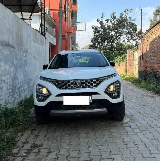 https://images10.gaadi.com/usedcar_image/4541144/original/processed_1d052f1e-1086-4959-bfd4-a8af3df78ded.jpeg?imwidth=6402