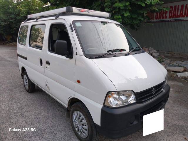https://images10.gaadi.com/usedcar_image/4541145/original/processed_6ff306d926f3d2c8dadb5439f3eed4bd.jpg?imwidth=6400
