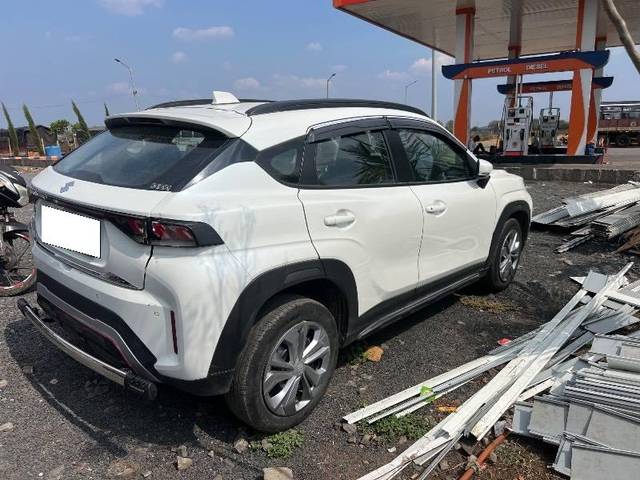 https://images10.gaadi.com/usedcar_image/4541279/original/processed_9da6917c-cf0c-4aef-bbc2-fe57609e5a68.jpeg?imwidth=6401