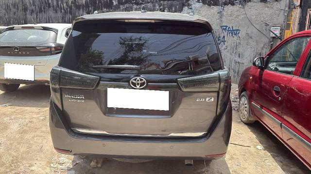 https://images10.gaadi.com/usedcar_image/4541310/original/processed_b7c8f397-63e0-4c5f-ae85-c11fcba2604d.jpeg?imwidth=6401
