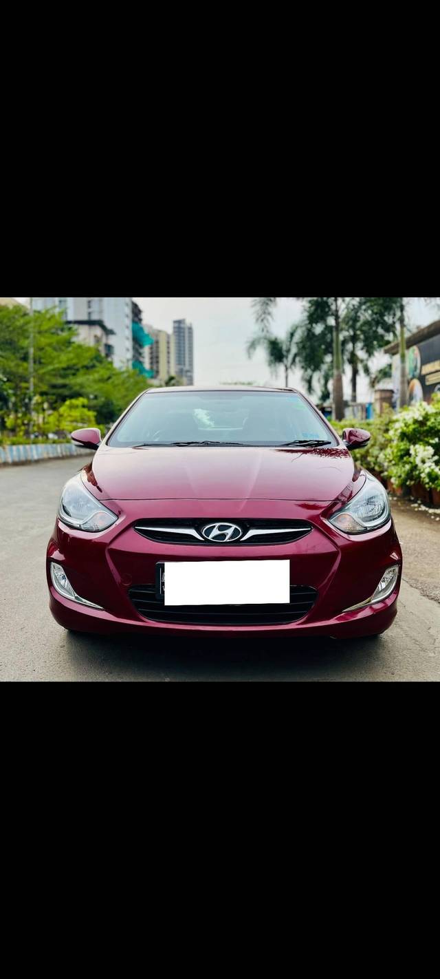 https://images10.gaadi.com/usedcar_image/4541386/original/processed_332e12c6e8b928de91ce11bca2c06d9b.jpg?imwidth=6400