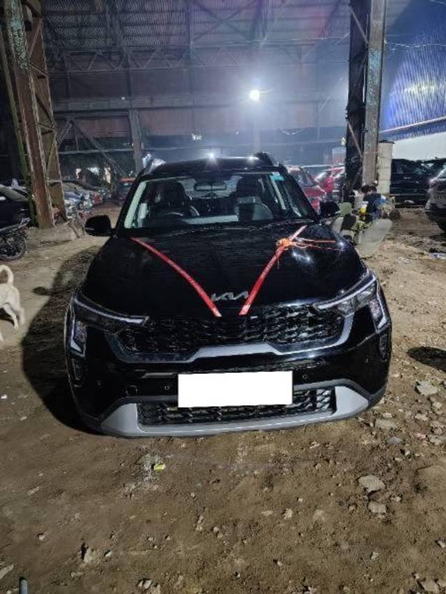 https://images10.gaadi.com/usedcar_image/4541422/original/processed_bce6bfd5-51fa-412f-ae0a-75e78ab32f36.jpg?imwidth=6401