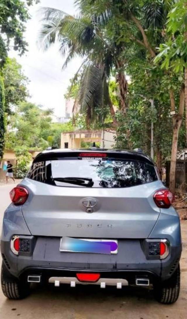 https://images10.gaadi.com/usedcar_image/4541440/original/processed_c738db78-1db5-46a7-aab5-d3d132a25c28.jpg?imwidth=6402