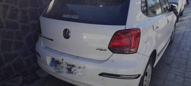 https://images10.gaadi.com/usedcar_image/4541448/original/processed_ad138a8e-6dcd-4893-a941-bda19240d2cb.jpg?imwidth=6402