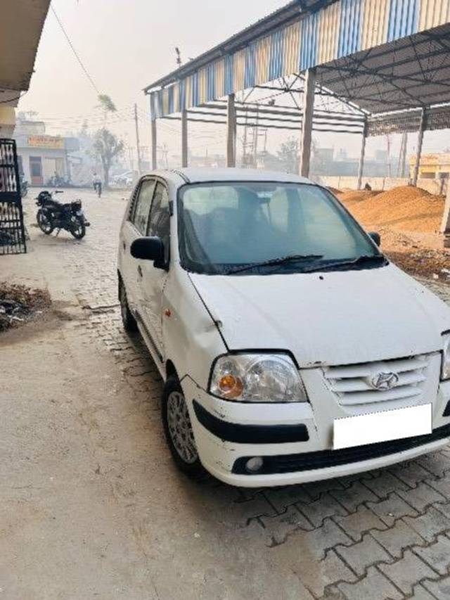 https://images10.gaadi.com/usedcar_image/4541512/original/processed_70563a1f-ca97-4ff4-bba4-fcd9d8b1ed1a.jpeg?imwidth=6400
