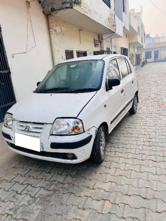 https://images10.gaadi.com/usedcar_image/4541512/original/processed_a203ba89-4e02-4299-a502-b498f27bf888.jpeg?imwidth=6401