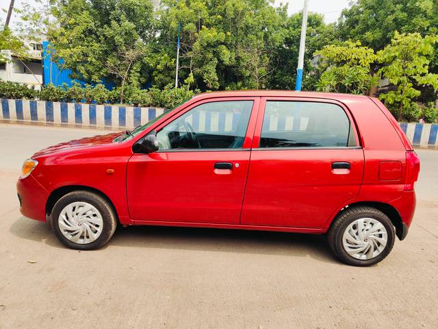 https://images10.gaadi.com/usedcar_image/4541513/original/6621e3d8cf17e796d38650fbcb10e945.jpg?imwidth=6402