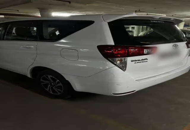 https://images10.gaadi.com/usedcar_image/4541537/original/2e338594-665f-4065-a777-41c3eac7579c.?imwidth=6401